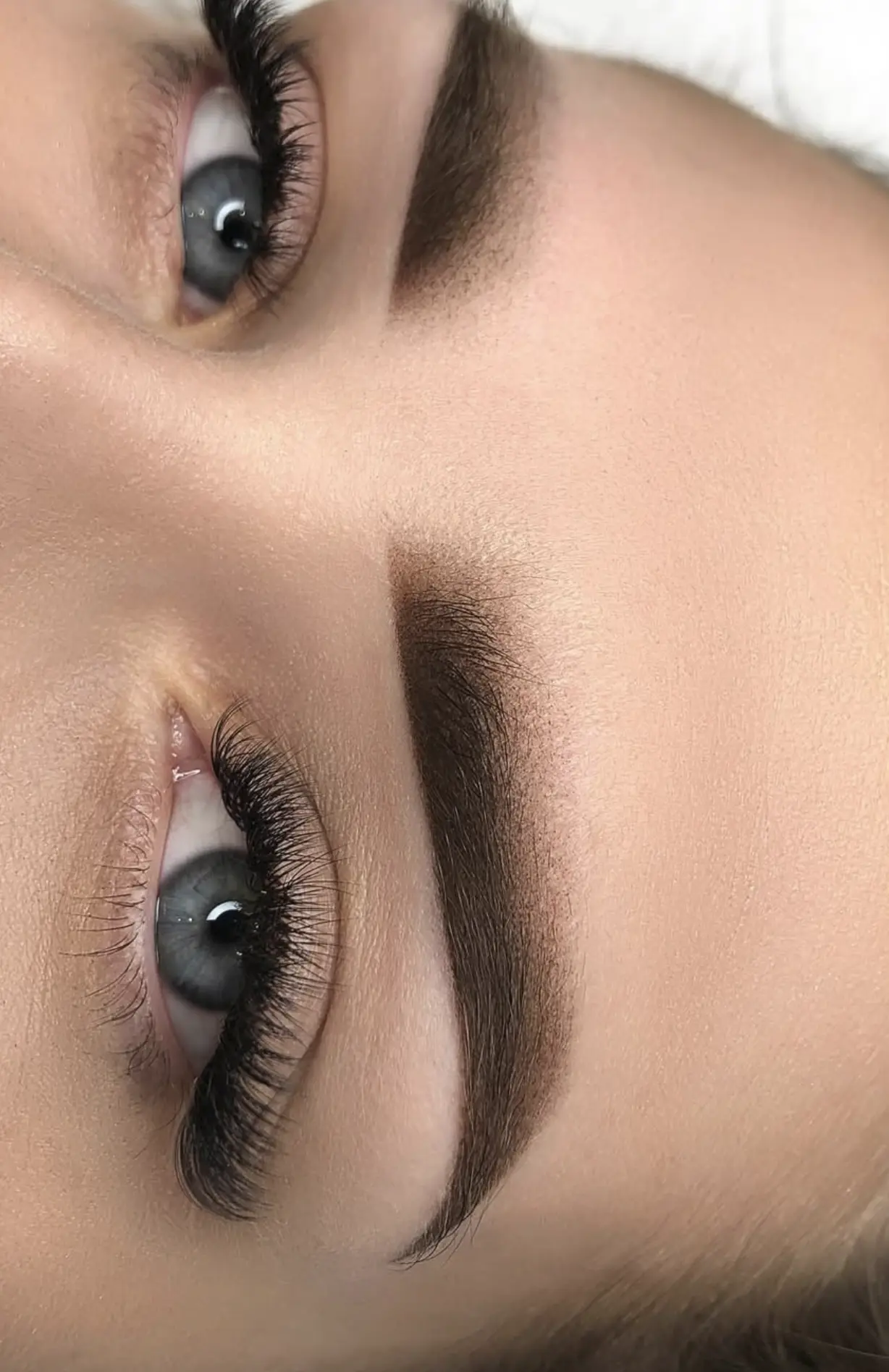 what are ombre brows